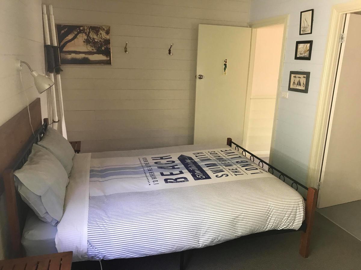 Port Campbell Guesthouse & Flash Packers Екстер'єр фото